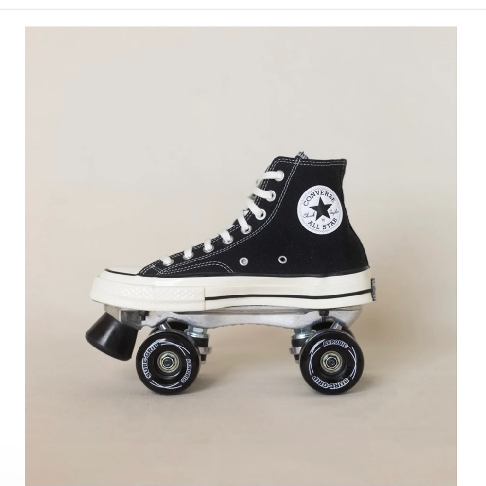 *Viral* Feel Your Soul Converse Roller Skates!!l